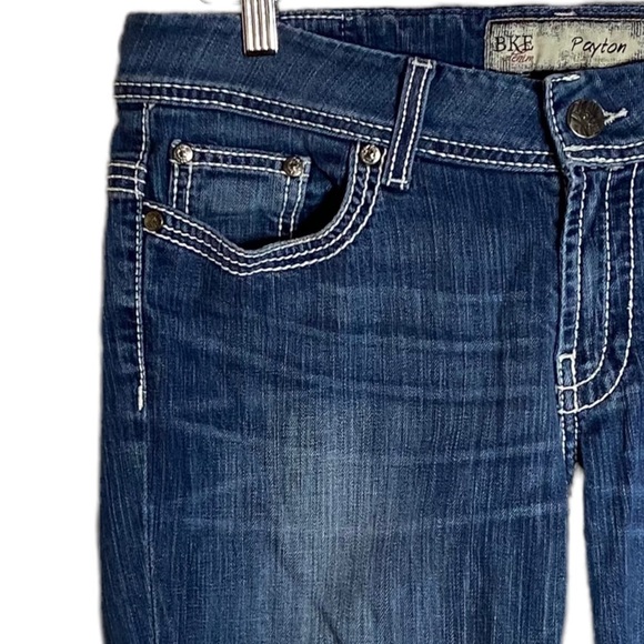 BKE Denim Payton Boot Cut Blue Jeans Mid Rise Textured 31 Short - Picture 4 of 14